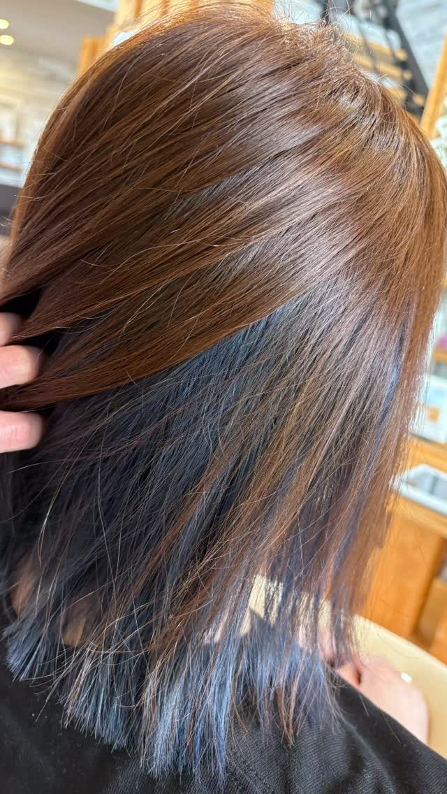 個性を出すためにインナーカラーは、どうですか?