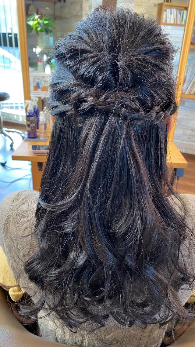 今日はヘアセット、ヘアアップのご紹介♪