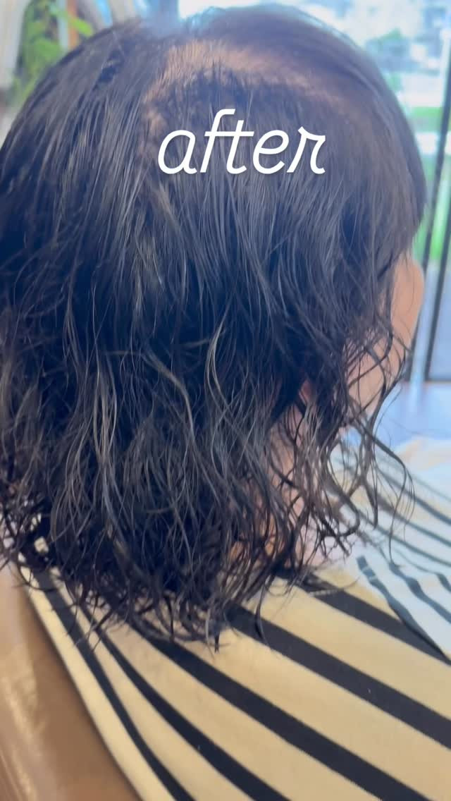 最近、髪の毛のトップのボリュームが無くなってきてパーマをかけ