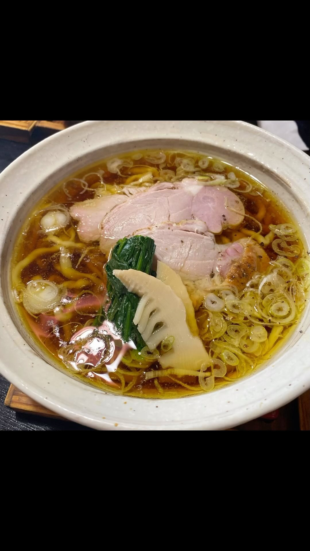 昨日は、前の日に飲みすぎたので妹とみかさのラーメンを食べに行