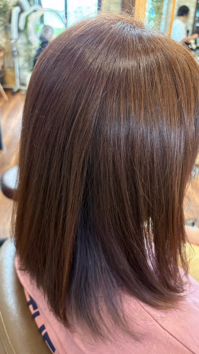 インナーカラーで自分の好きなカラーをしてみませんか？冬なので