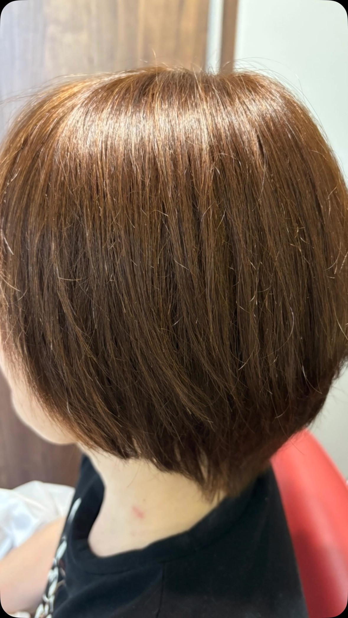 医療ウィッグのショートヘアカットをご提供しています