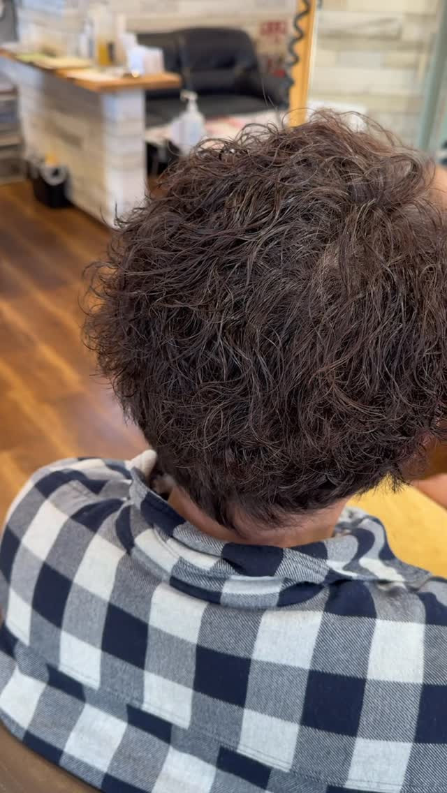 growthでは動物性タンパク質を入れてカラーやパーマを行う