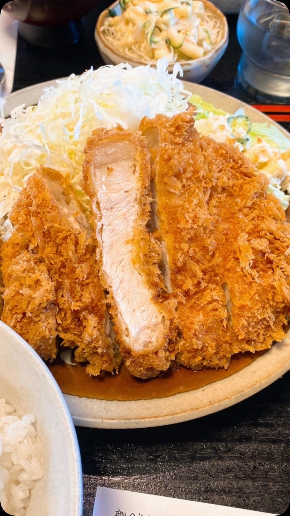 場所は益子町にある「ちとせ」というお店